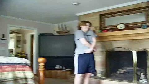 10083